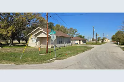 411 Hughes Street, Sanger, TX 76266 - Photo 1