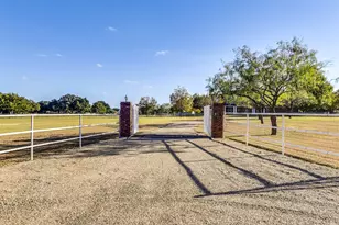 350 Turner Warnell Rd, Mansfield, TX 76063 - Photo 37