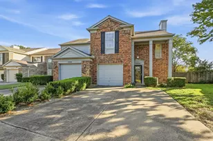 1504 Creek Bank Ln, Arlington, TX 76014 - Photo 3