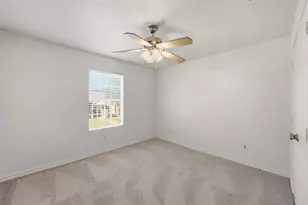 1504 Creek Bank Ln, Arlington, TX 76014 - Photo 13