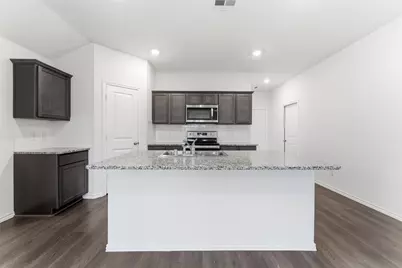 1012 Poinsettia Boulevard, Denton, TX 76209 - Photo 7