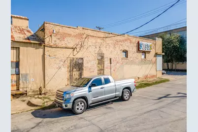 2401 Hickory Street, Dallas, TX 75215 - Photo 11