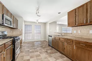 10818 Sharondale Dr, Dallas, TX 75228 - Photo 15