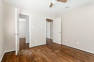 10818 Sharondale Dr, Dallas, TX 75228 - Photo 25