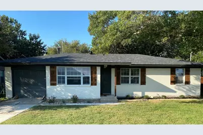 600 Scenic Drive, Alvord, TX 76225 - Photo 1