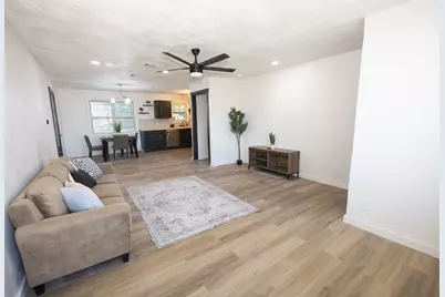 600 Scenic Drive, Alvord, TX 76225 - Photo 7