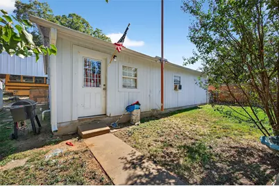 508 N Jordan Street, Whitesboro, TX 76273 - Photo 29