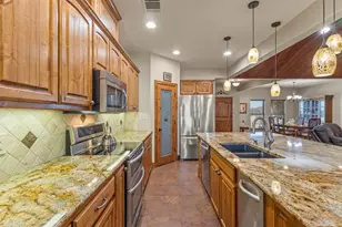 168 Texoma Bluffs Cir, Gordonville, TX 76245 - Photo 9