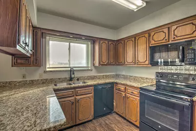 103 Brookshear Drive, Whitesboro, TX 76273 - Photo 11