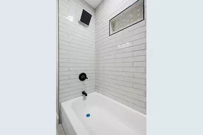 1300 E Baltimore Avenue, Fort Worth, TX 76104 - Photo 17