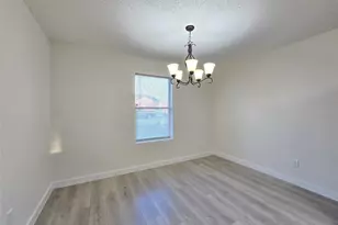 7546 Rice Ln, Dallas, TX 75241 - Photo 3