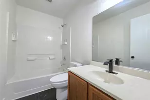 7546 Rice Ln, Dallas, TX 75241 - Photo 15