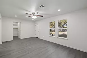 1100 N 33rd St, Waco, TX 76707 - Photo 5