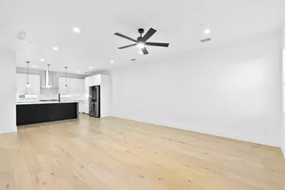 1147 N Madison Avenue #104, Dallas, TX 75208 - Photo 7
