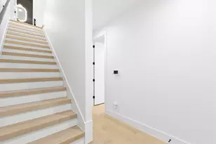 1147 N Madison Ave, Dallas, TX 75208 - Photo 3