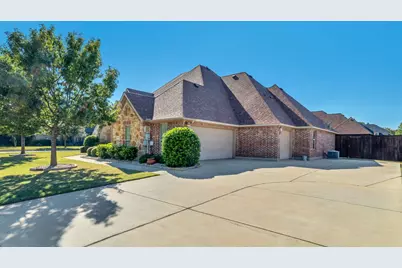 1809 Monaco Drive, Corinth, TX 76210 - Photo 3