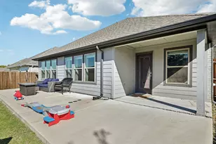 312 Scenic Point Dr, Princeton, TX 75407 - Photo 27