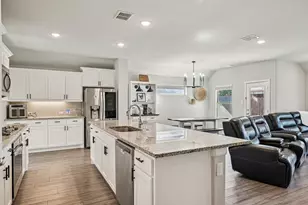 312 Scenic Point Dr, Princeton, TX 75407 - Photo 15