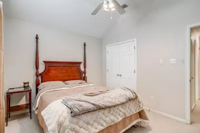 1125 Starling Court, Burleson, TX 76028 - Photo 25