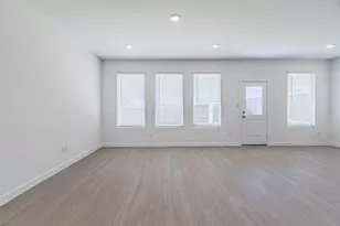 10005 Warlander Dr, Providence Village, TX 76227 - Photo 27