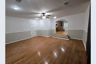 106 Jefferson Avenue, DeSoto, TX 75115 - Photo 3