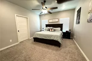 702 Pillar St, Bowie, TX 76230 - Photo 23
