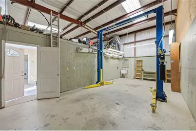 405 Bill Irwin Street, Grand Prairie, TX 75050 - Photo 11