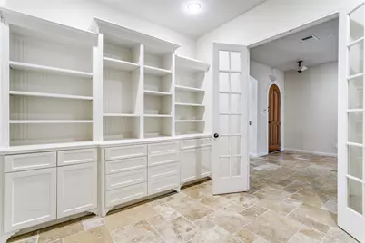 8608 Augustine Road, Irving, TX 75063 - Photo 11