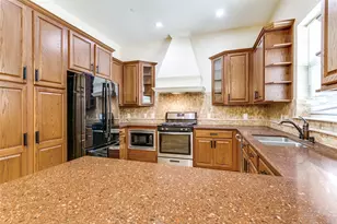 8608 Augustine Rd, Irving, TX 75063 - Photo 13