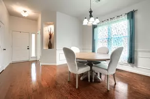 3929 Harbor Dr, The Colony, TX 75056 - Photo 5