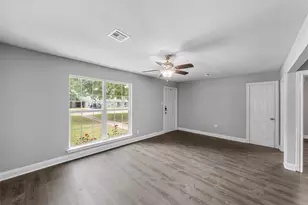 4016 Austin Ave, Waco, TX 76710 - Photo 7