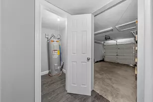 4016 Austin Ave, Waco, TX 76710 - Photo 35