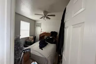 613 24th St, Dickinson, TX 77539 - Photo 15