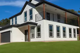 1027 Mustang Trail, Granbury, TX 76049 - Photo 3