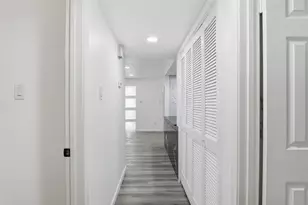 6646 E Lovers, Dallas, TX 75214 - Photo 15