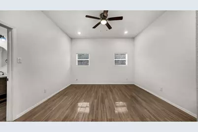 2514 Austin Court, Granbury, TX 76048 - Photo 11