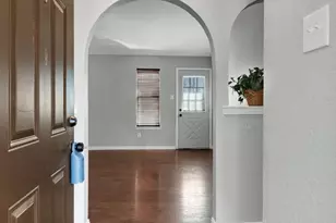 7516 Walnuthill Ct, Watauga, TX 76148 - Photo 5