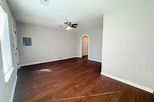 203 Park St, Cleburne, TX 76031 - Photo 7