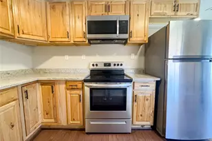 203 Park St, Cleburne, TX 76031 - Photo 15