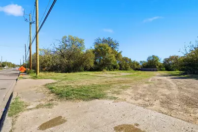 2512 E Ann Arbor Avenue, Dallas, TX 75216 - Photo 15