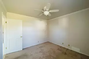 1229 Greenbrier Dr, Mesquite, TX 75149 - Photo 9