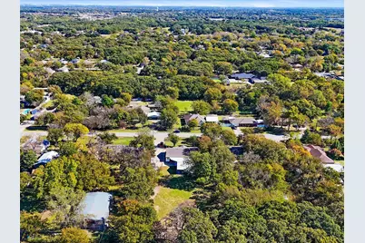 249 N Acres Drive, Dallas, TX 75217 - Photo 9