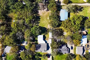 249 N Acres Dr, Dallas, TX 75217 - Photo 7