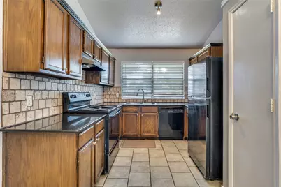 3820 River Birch Road, Fort Worth, TX 76137 - Photo 9