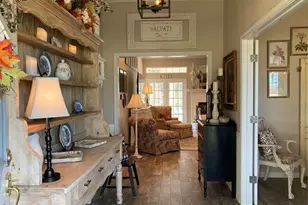 142 Hickory Valley Ln, Waco, TX 76705 - Photo 3