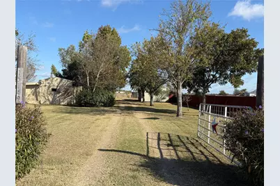 15149 E Interstate 20, Wills Point, TX 75169 - Photo 3