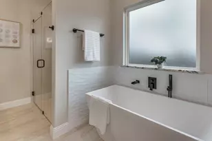 129 Old Bridge Rd, Waxahachie, TX 75165 - Photo 5