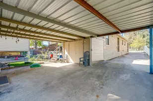 1231 E Lake Dr, Weatherford, TX 76087 - Photo 33