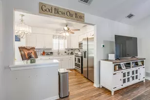 1231 E Lake Dr, Weatherford, TX 76087 - Photo 5