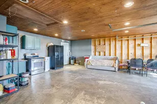 1231 E Lake Dr, Weatherford, TX 76087 - Photo 31